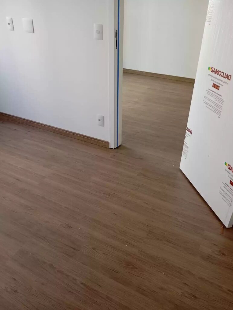 Instalação de piso laminado Eucafloor em Guarulhos